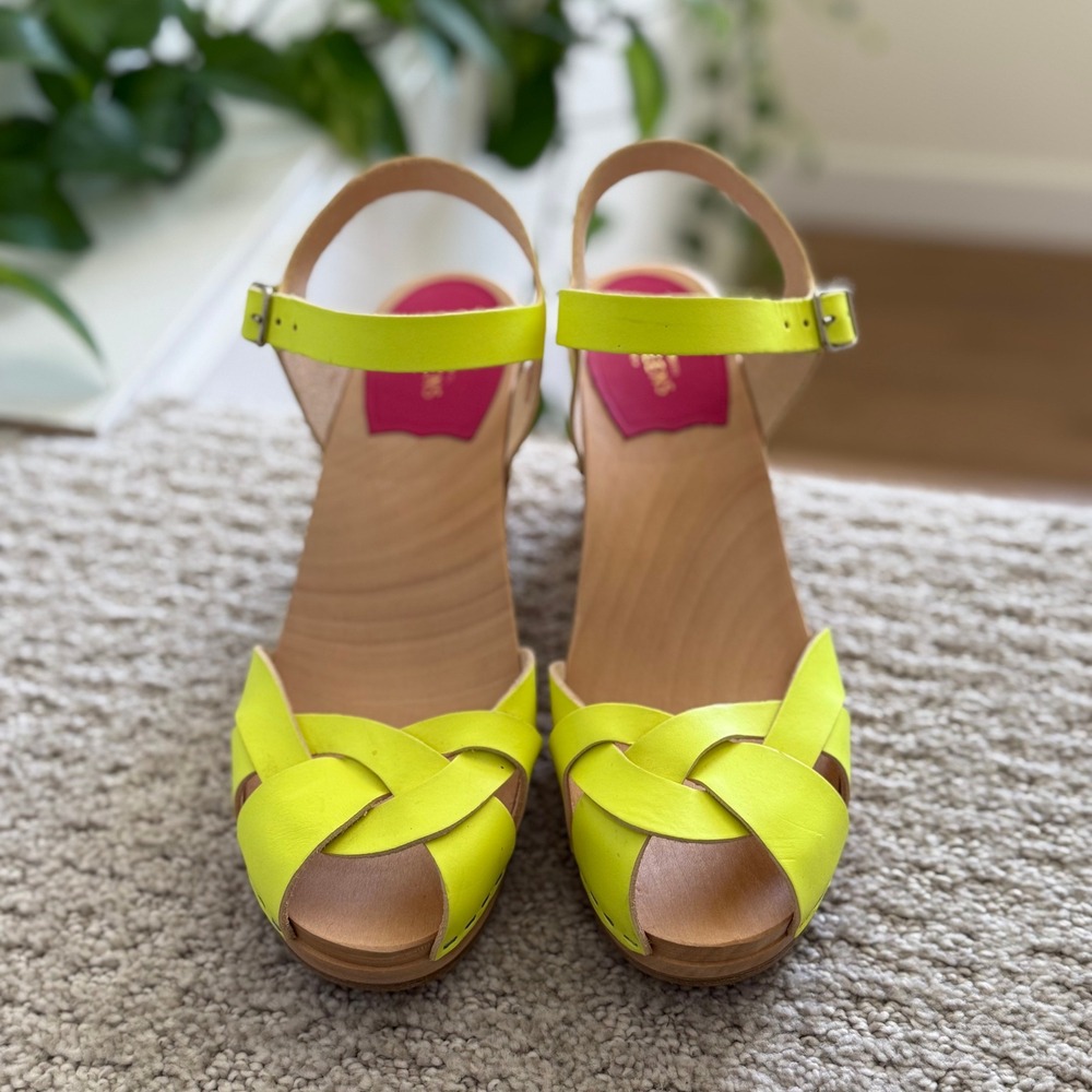 NEW SWEDISH HASBEENS KRINGLAN NEON Yellow Leather Platform Clog Sandals Women 9 - Picture 8 of 13
